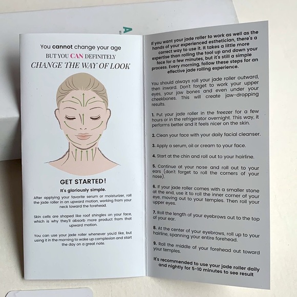 Jade Face Roller Calming & Immunity Boosting - Picture 7 of 7